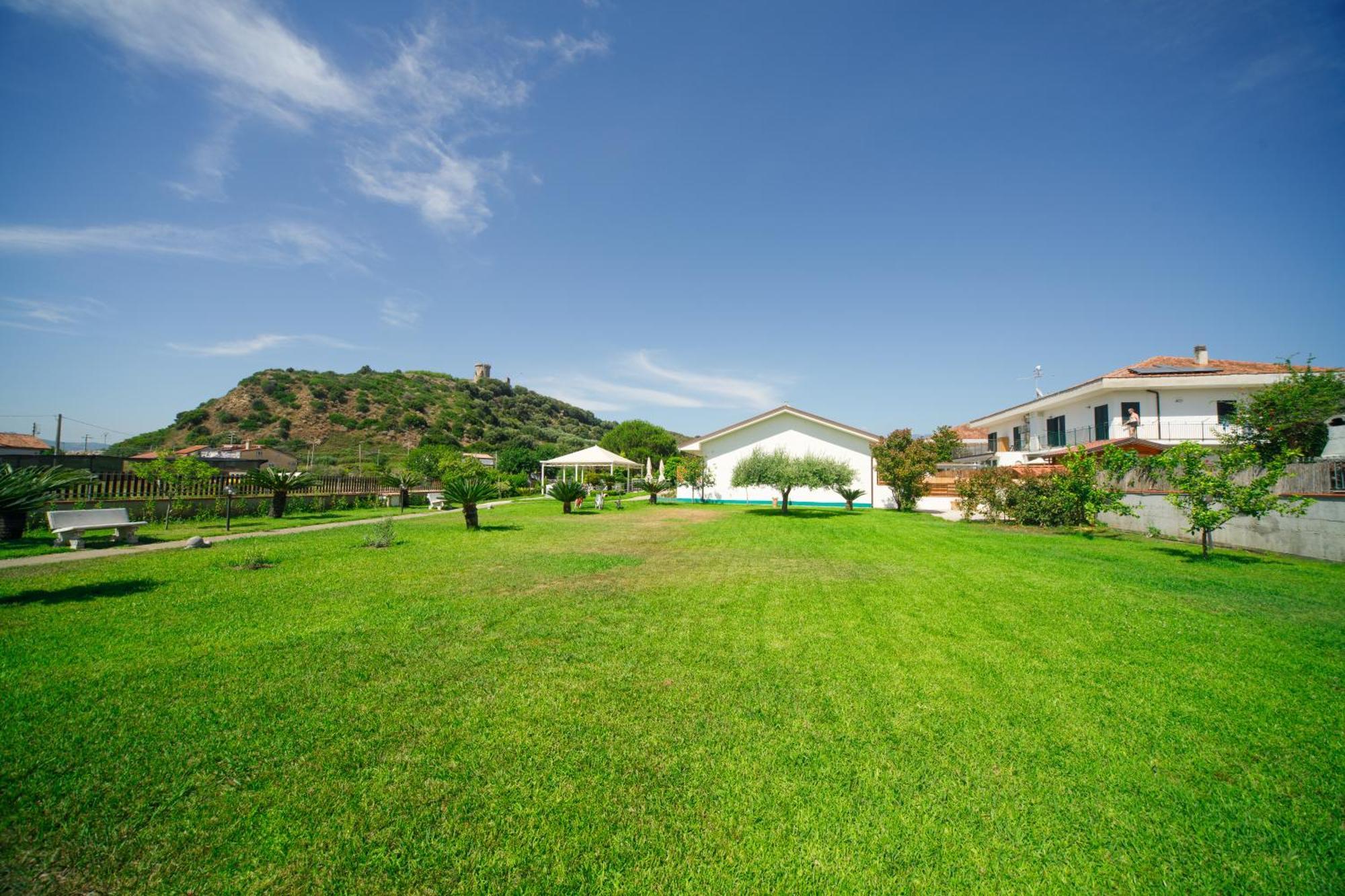 Villa Maredona Асчеа Екстериор снимка